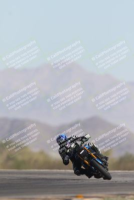 media/Oct-26-2025-Race Pace (Sun) [[c1447ca738]]/Non Verified (1st 20 Minutes of every Hour)/4-Turn 14 (1110am)/